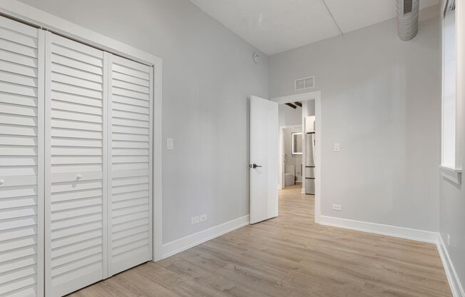 2 beds, 1 bath, 625 sqft, $2,350, Unit 102