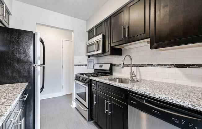 1 bed, 1 bath, 618 sqft, $1,950, Unit 408