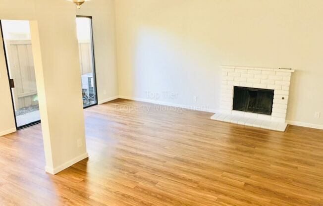 Very nice 2 Bd/2 Ba, 1500 sf Walnut Creek Townhouse in desirable Rancho Dorado HOA close to Freeway Access and Pleasant Hill BART available July 13th for Lease!!