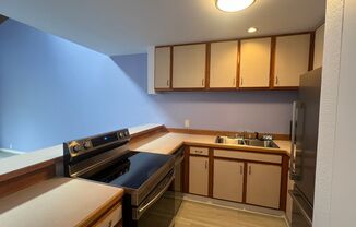 2 beds, 2 baths, $2,850, Unit # 2305