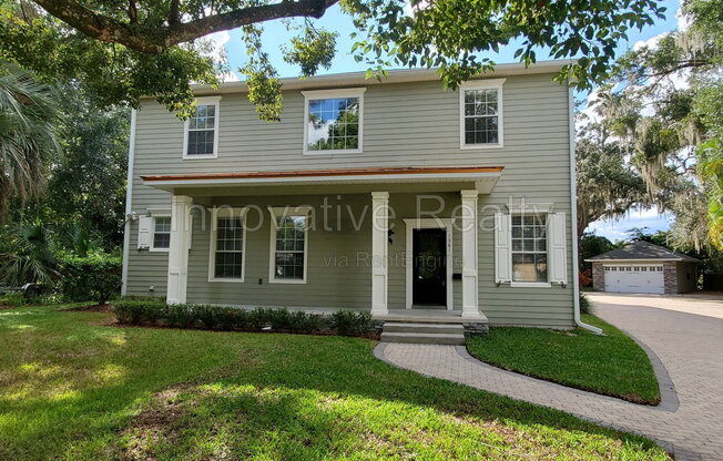 1381 ORCHID AVE