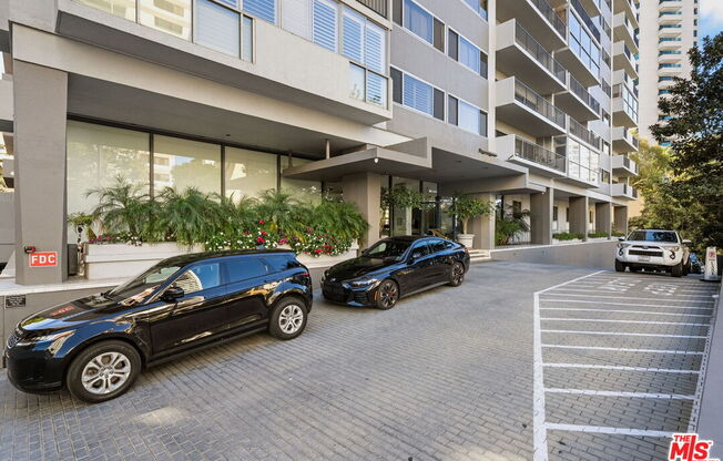 2 beds, 2 baths, 1,410 sqft, $6,500, Unit 5G