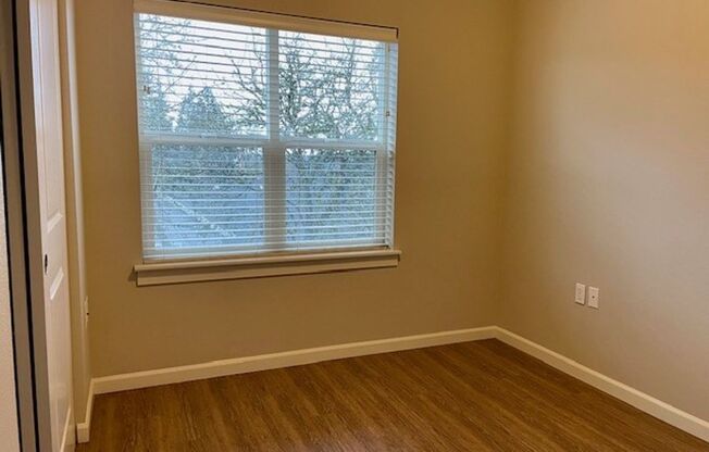 1 bed, 1 bath, 389 sqft, $1,199, Unit 210