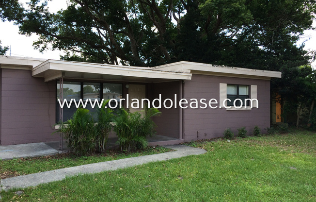 WELL MAINTAINED 3 BEDROOM HOME