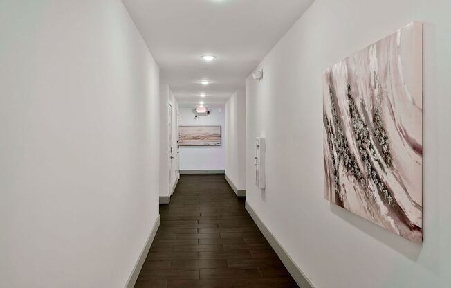 2 beds, 2 baths, 920 sqft, $1,599, Unit 210