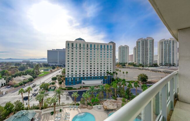 1 bed, 1.5 baths, $1,900, Unit # 804