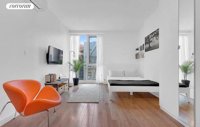362 W 127 ST