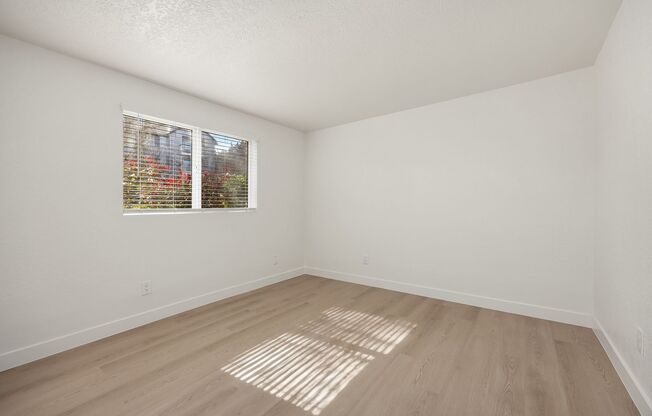 3 beds, 2 baths, 1,126 sqft, $2,550, Unit C108