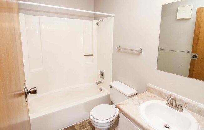 1 bed, 1 bath, 664 sqft, $695, Unit 3610-308