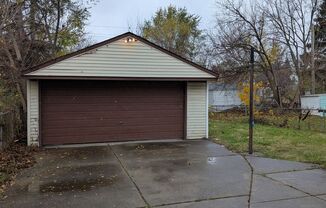 3 beds, 1 bath, $1,225