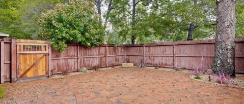 832 Los Robles Ave