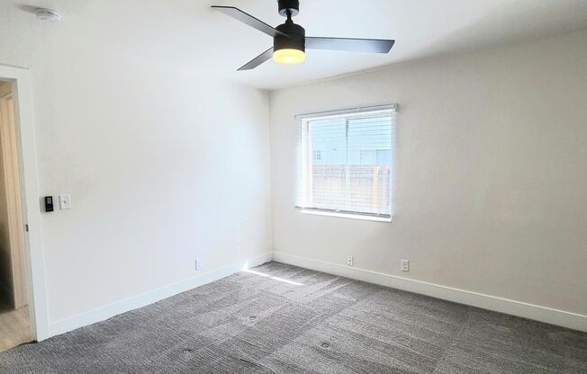 1 bed, 1 bath, 587 sqft, $1,094, Unit 7-03