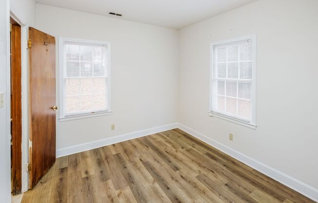 4 beds, 2.5 baths, $2,450