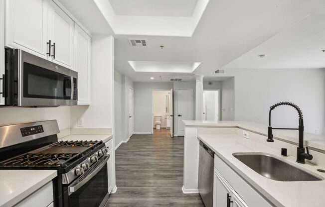 2 beds, 2 baths, 1,150 sqft, $3,698, Unit 212