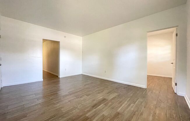 Newly Renovated 1 bedroom 1 bath Downtown Apartment  with reserved parking
