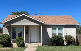 Great 2 Bedroom in Central Lubbock!