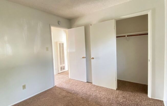 2 beds, 1 bath, 670 sqft, $1,395, Unit 2868002001