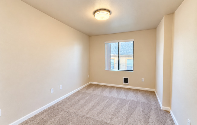 1 bed, 1 bath, 460 sqft, $1,395, Unit 309