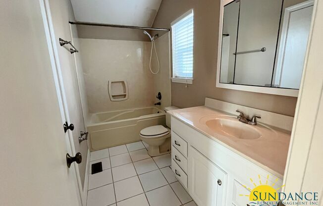 3 beds, 2 baths, $2,250