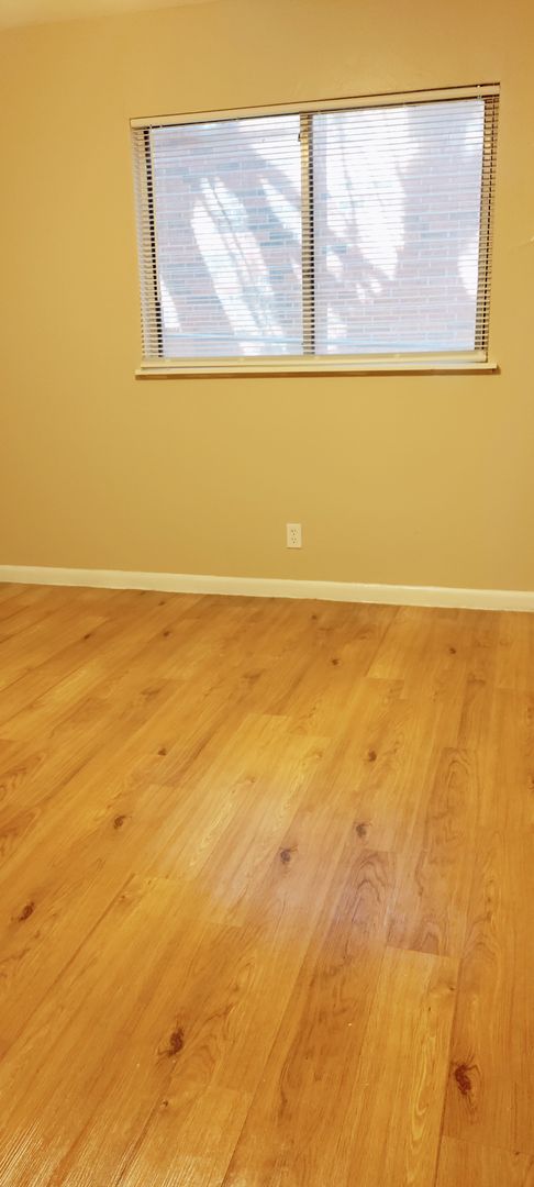 Twin Oaks Apartments