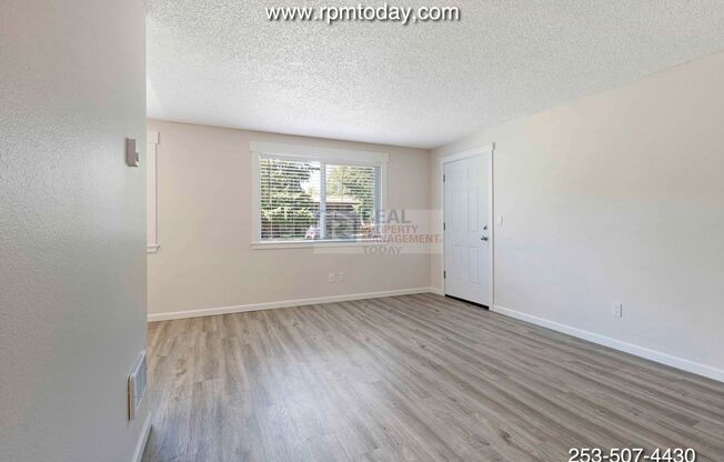 2 beds, 1 bath, 725 sqft, $1,600