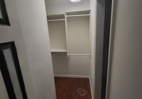 5509 CONTINENTAL WAY