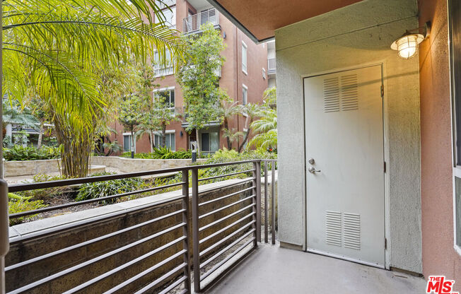 2 beds, 2 baths, 1,042 sqft, $3,100, Unit 115