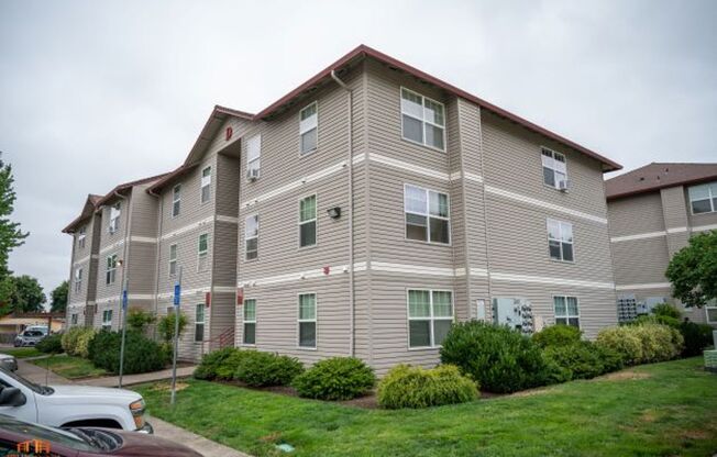 1 bed, 1 bath, 852 sqft, $1,305, Unit 362