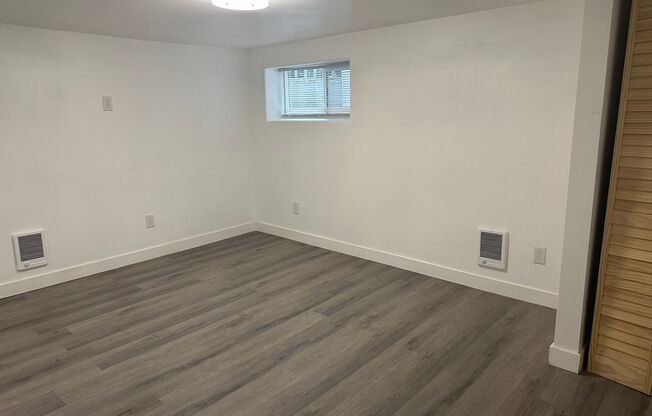 2117 E Union