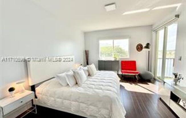 2 beds, 2 baths, 1,710 sqft, $3,400, Unit 10770 NW 66th St appt 403 (A11710596)