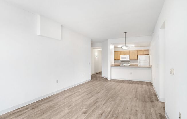 2 beds, 2 baths, 1,071 sqft, $1,495, Unit 0312