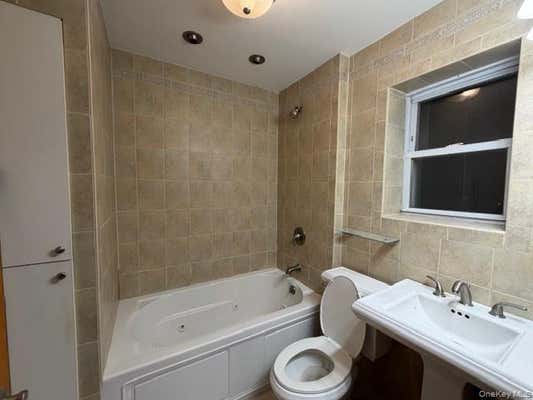 1639 1/2 PILGRIM AVE