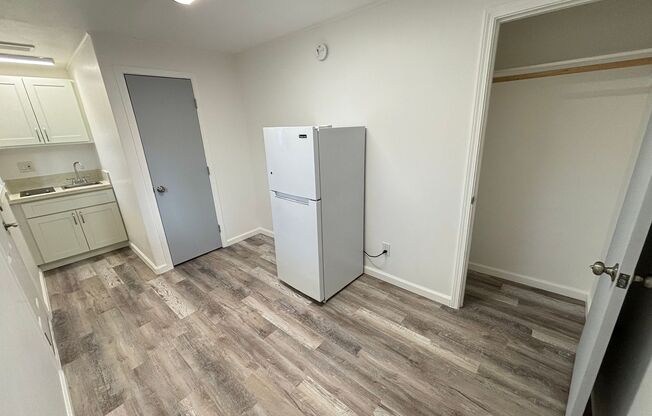 Studio, 1 bath, 150 sqft, $1,407