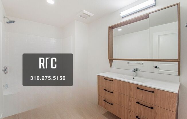 2 beds, 2 baths, 724 sqft, $3,895, Unit 208
