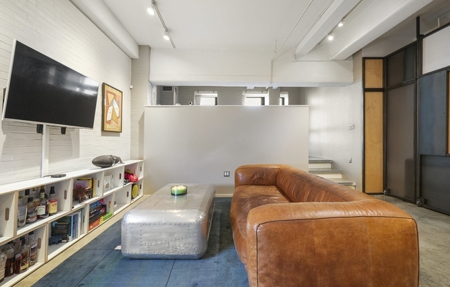 42 CHAUNCY ST