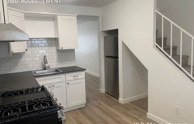 4485 QUINCE ST., #1-9