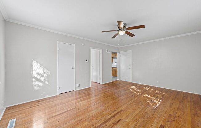 1 bed, 1 bath, 526 sqft, $995, Unit 4828 #3N