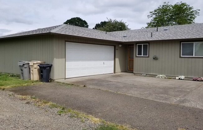 Amanda Lane Duplexes