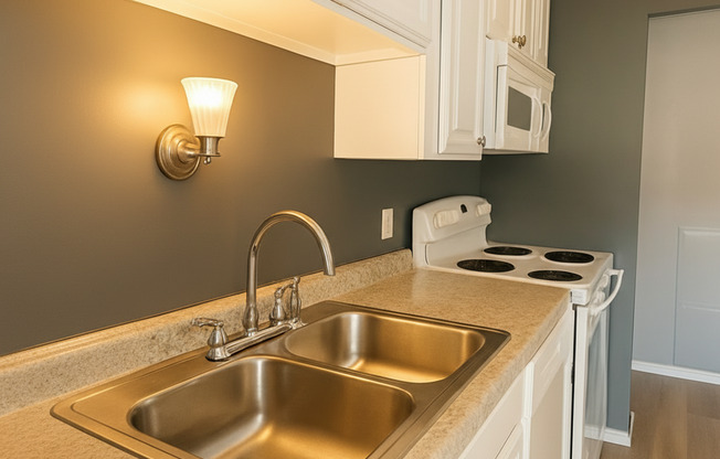 2 beds, 1 bath, 750 sqft, $1,425, Unit 1624-2