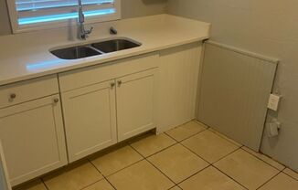 1 bed, 1 bath, 650 sqft, $995, Unit 2805-A