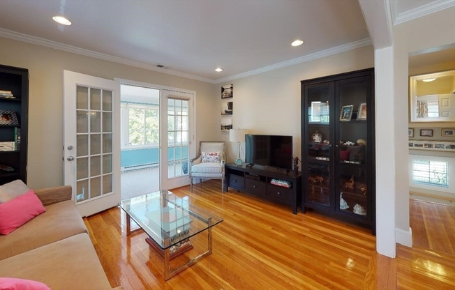 42 UNITY AVE