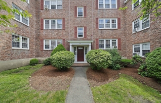 5 Dexter St.