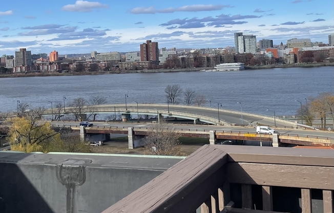 2 beds, 2 baths, 1,130 sqft, $4,850, Unit 304