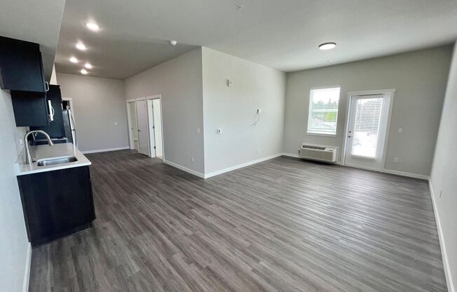 1 bed, 1 bath, 525 sqft, $1,181, Unit 207