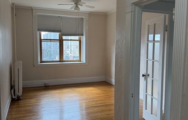Studio, 1 bath, 305 sqft, $2,100, Unit 604