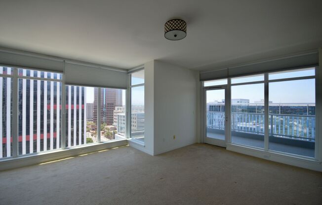 2 beds, 2 baths, $3,950, Unit Unit 1604