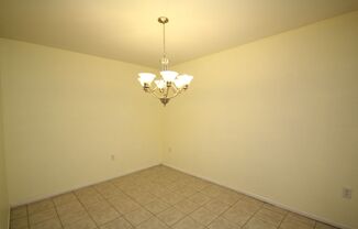 4 beds, 2.5 baths, $1,650, Unit Unit F-11