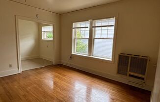 Studio, 1 bath, 400 sqft, $1,125, Unit 309