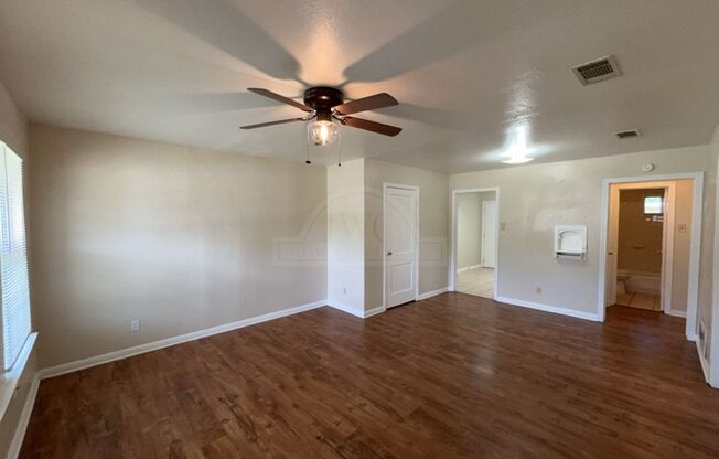 2-Bedroom Duplex-1606 Duncan Ave