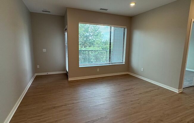 1 bed, 1 bath, 730 sqft, $1,379, Unit 436